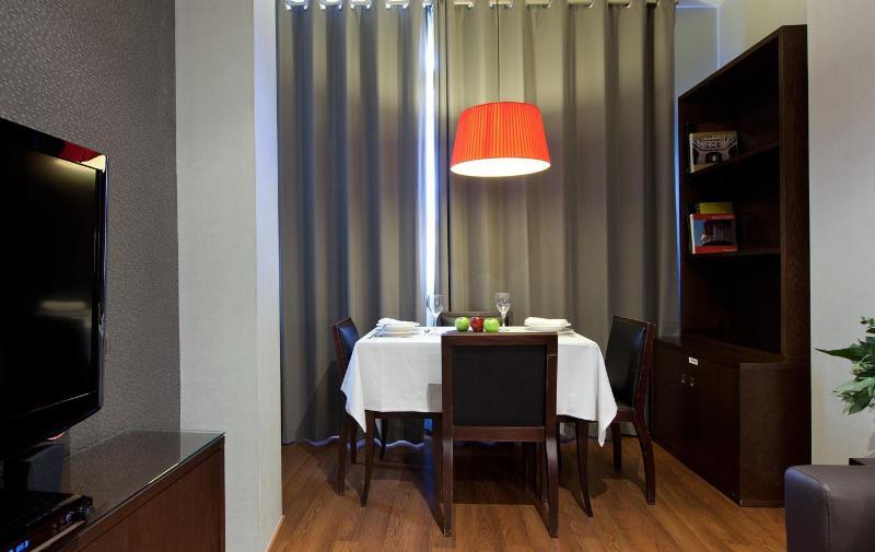 Suites Center Barcelona Ngoại thất bức ảnh