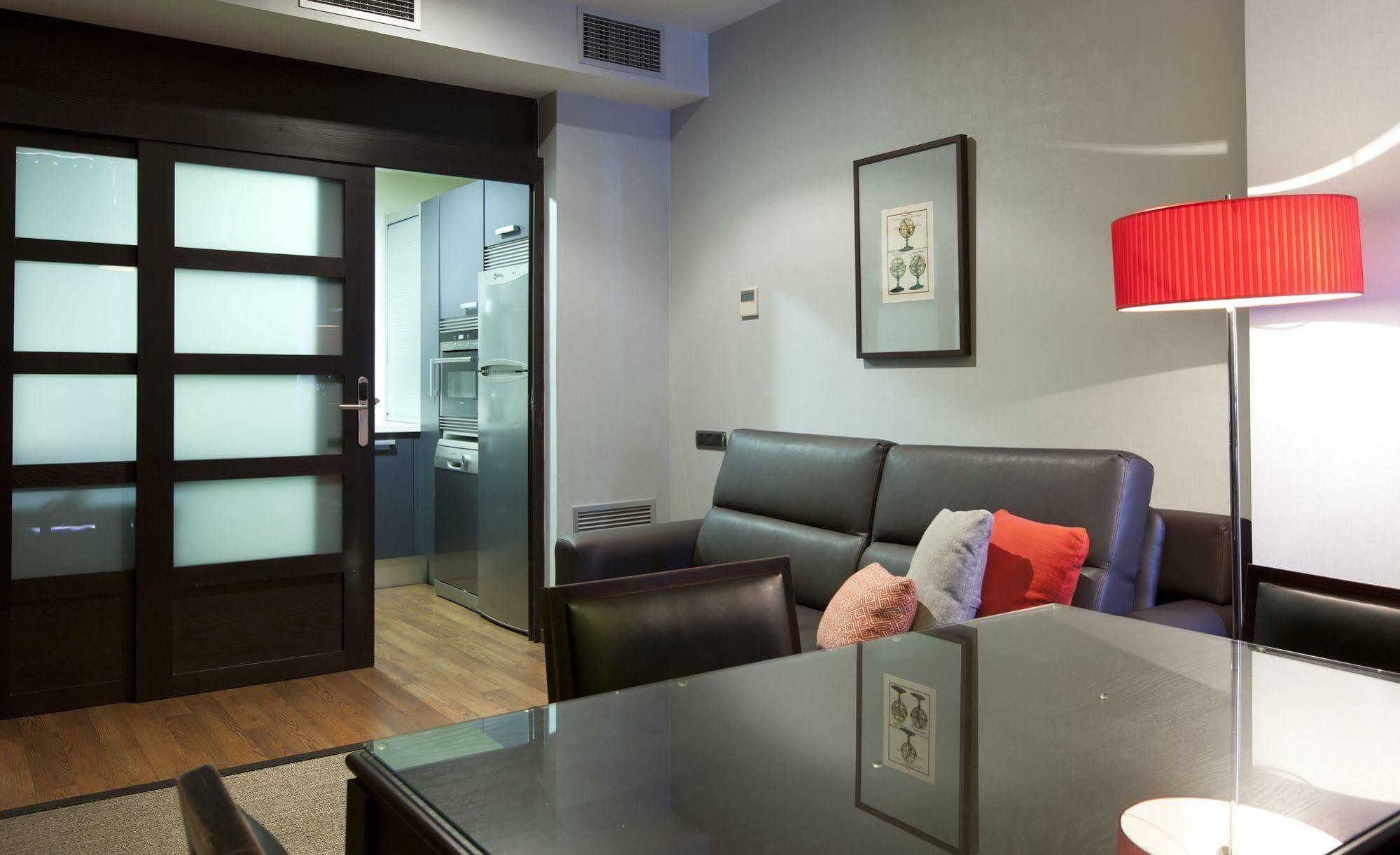 Suites Center Barcelona Ngoại thất bức ảnh