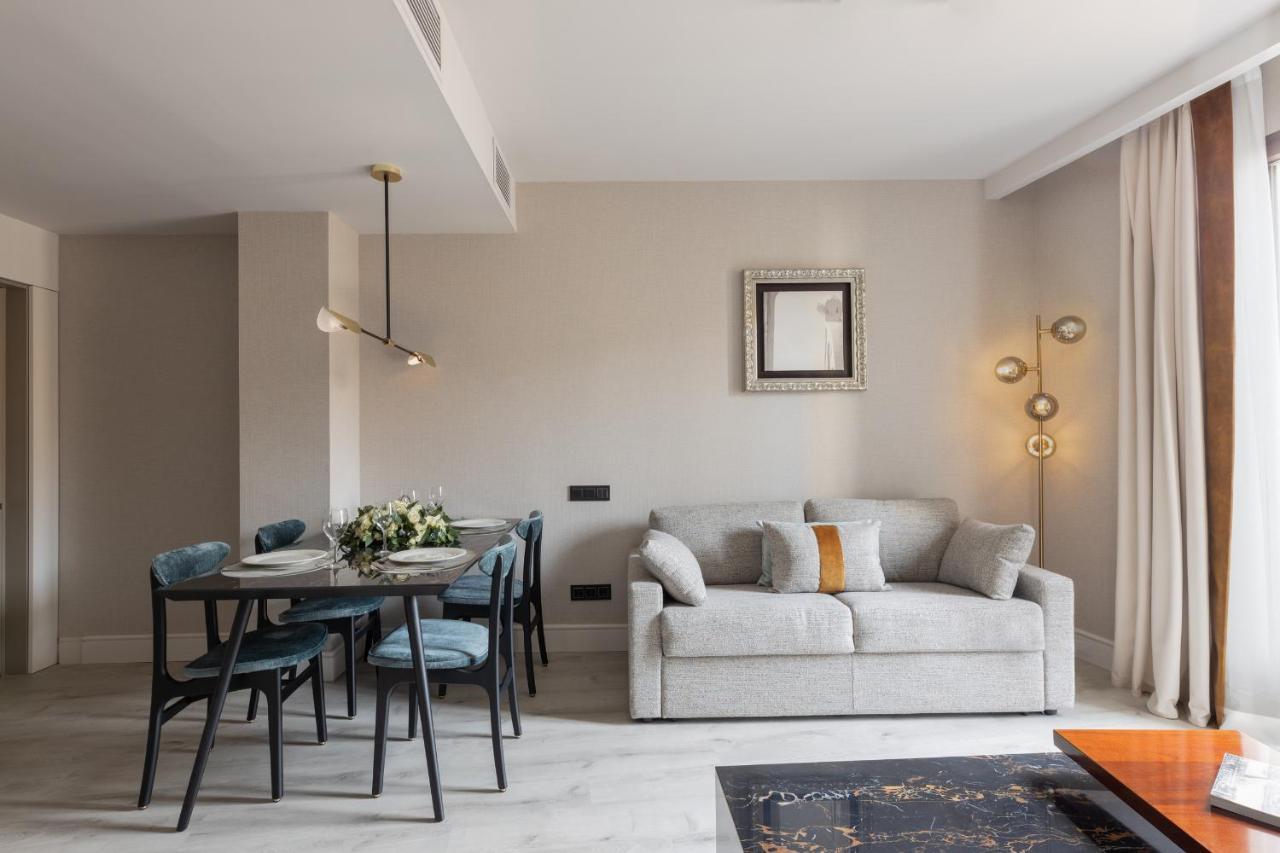 Suites Center Barcelona Ngoại thất bức ảnh