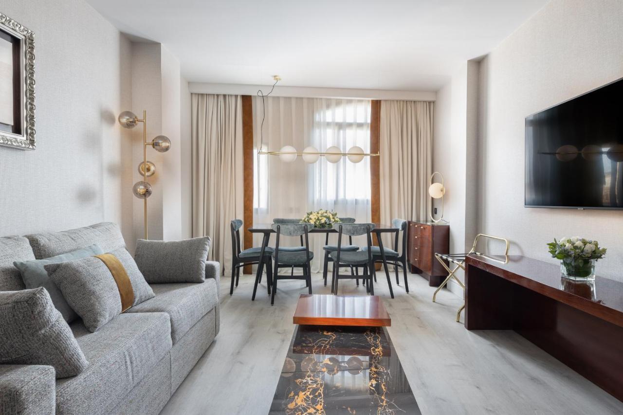 Suites Center Barcelona Ngoại thất bức ảnh